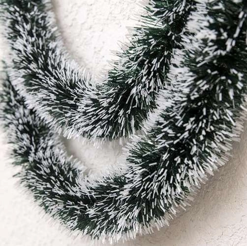 Guirlande de Noël avec imitation de neige 6 m Ruhhy 22310