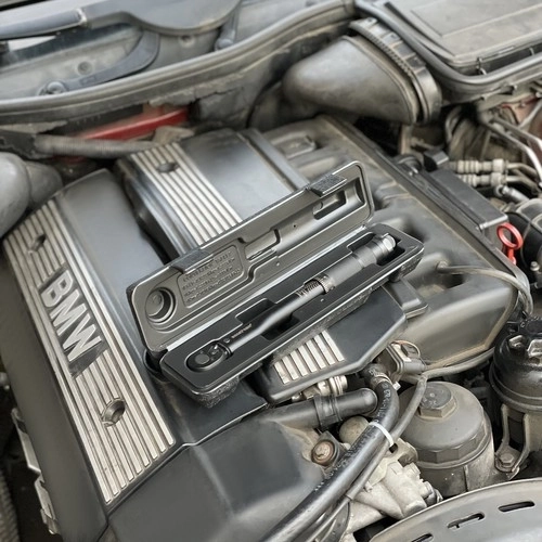 Clé dynamométrique professionnelle avec cliquet et étui