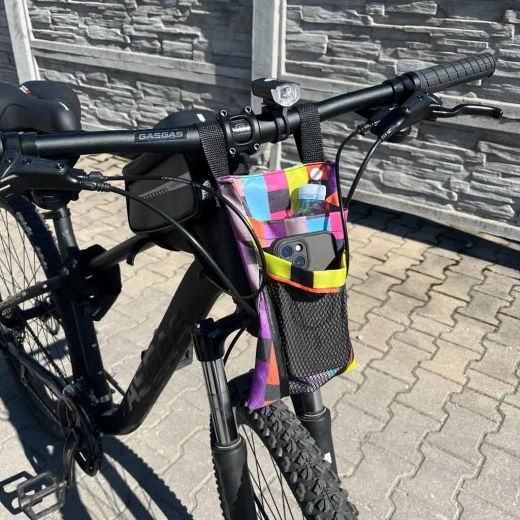 Fixation stable sur la plupart des guidons