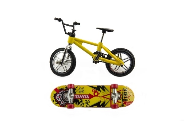 Roue + skateboard à doigts en plastique à visser 10 cm sur carte