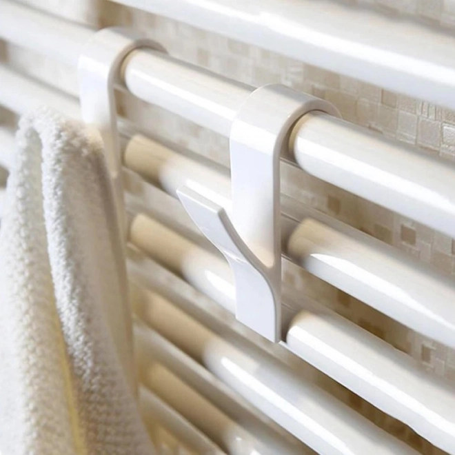 Crochet pour radiateur de salle de bains