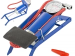 Pompe à pied avec piston monocylindre pour vélos et voitures