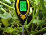 Testeur de sol numérique 4-en-1 pour mesurer le pH, l’humidité et la température