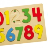 Puzzle en bois à encastrer avec chiffres 0–9
