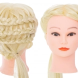 Tête d’entraînement de coiffure avec cheveux blonds