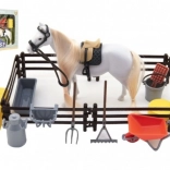 Set de soins pour cheval avec enclos et accessoires
