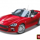 Bburago Fiat 124 Spider rouge 1:24 modèle