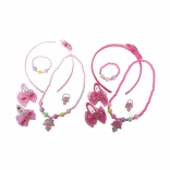 set de mode avec poupée et accessoires pour petites coquettes