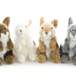 Petit lapin en peluche assis 20 cm